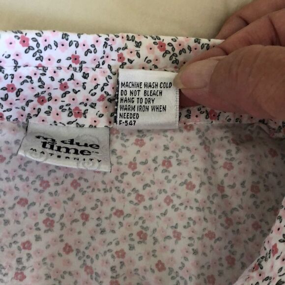 In Due Time Maternity top size XL Gently Used - Picture 4 of 5